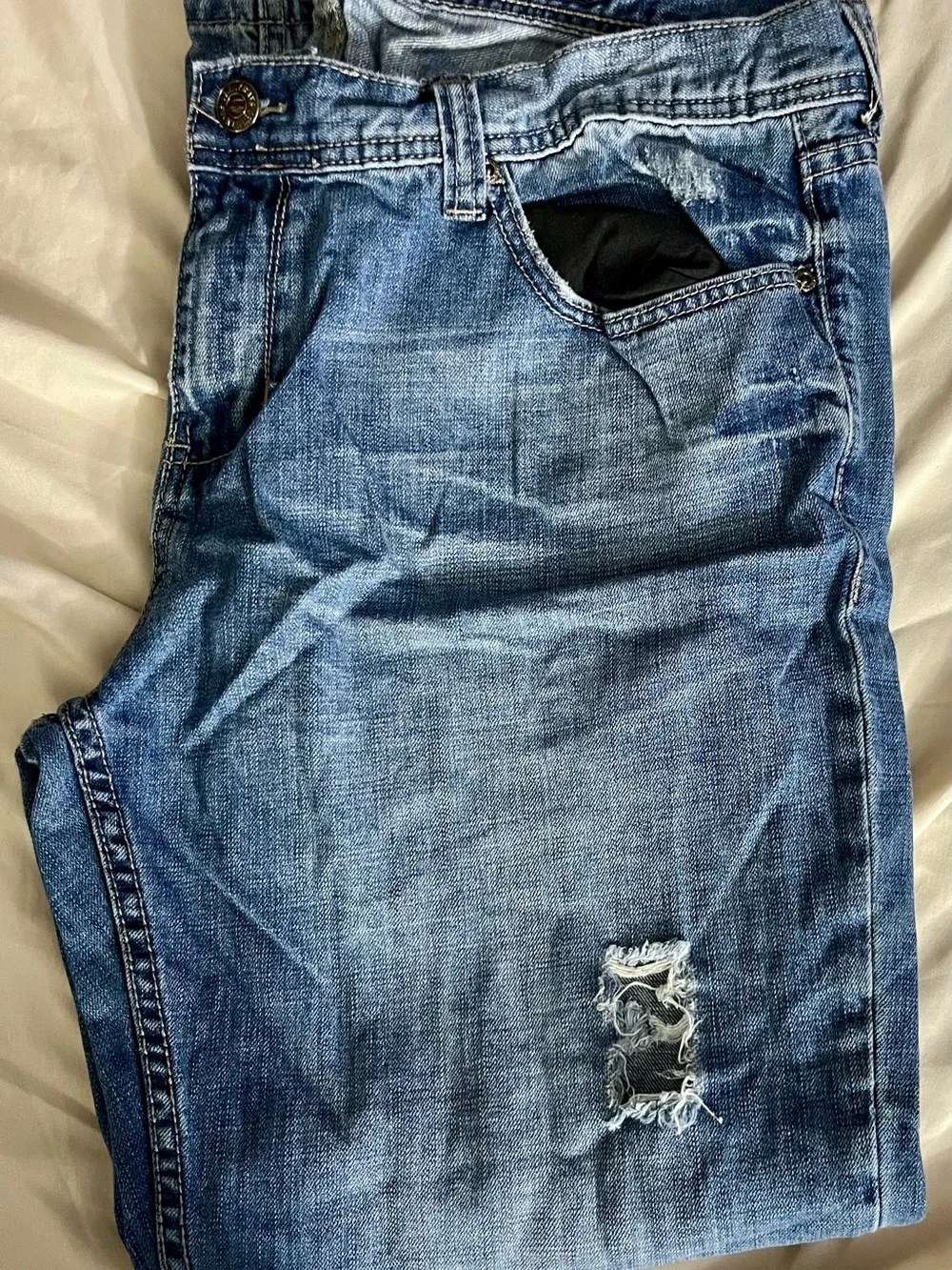 Seven7 Men's Distressed Relaxed Fit Blue Jeans - Picture 3 of 13